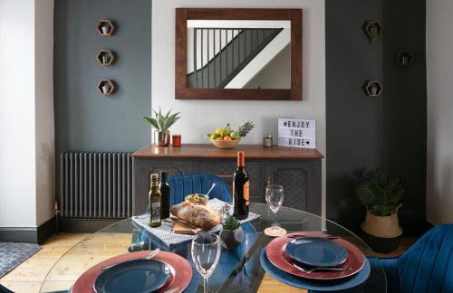 Sutton House by Pureserviced - Photo 23