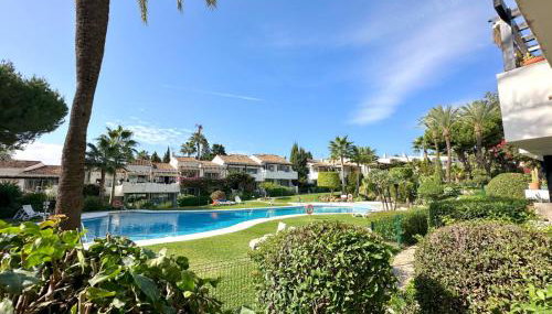 Modern 2 Bedroom Apartment in Marbella - Photo 2, Garden, Garden view