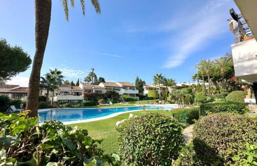 Modern 2 Bedroom Apartment in Marbella - Foto 1