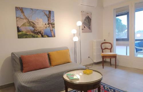 KO T2 avec grand balcon filant, Wifi, Clim à 4 min Remparts - Photo 11