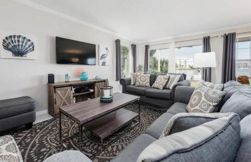 Pelican Cliff breathtaking view less than a mile to beach - Foto 1