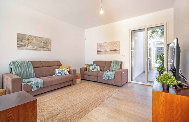 Beverly Park Residence - Photo 159