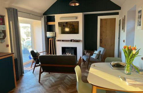 Osprey Hide - Photo 4