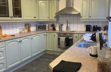 Modern Spacious 5 Bed House in Newcastle - Foto 25