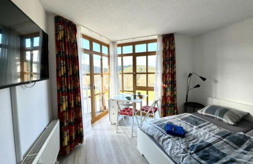 Ferienwohnung "Heidi" mit traumhaftem Ausblick - Foto 2