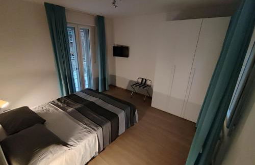 Grigio Perla Panigale, villetta con giardino, 3 camere, parcheggio privato fino 3 posti auto - Un oasi di tranquillità - Vicina all'Aeroporto, Unipol Arena e Fiera - Photo 38