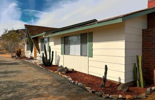 Private Joshua Tree Oasis with Pool & Hot Tub - Foto 29