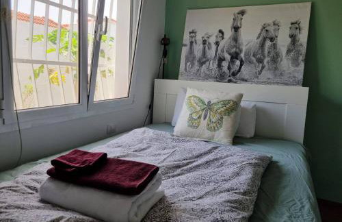 großes Haus mit Garten und Blick auf die kanarische Hügellandschaft - Foto 12