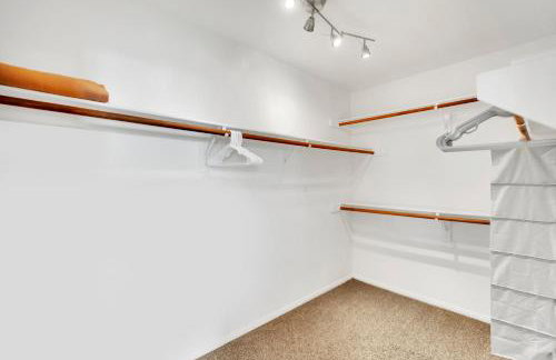 Seven Palms - Photo 3