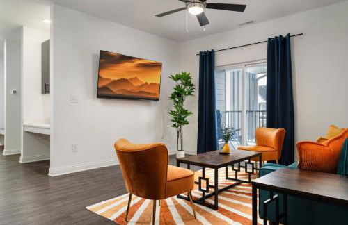 Radiant Vibes Spacious 2BR 2BA 2 King Beds Gym WFH - Foto 2