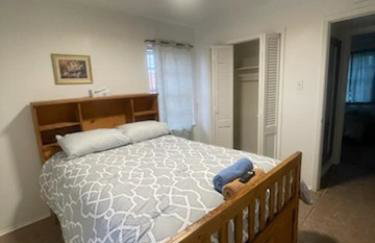 3BD, Pet Friendly House with Huge Backyard - Foto 15