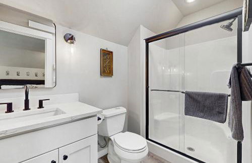 Hot Tub and Mtn Views Lummi Island Home Near Beach - Foto 19