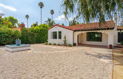 Designer 2 bed near Universal sleeps 8 hot tub - Foto 50