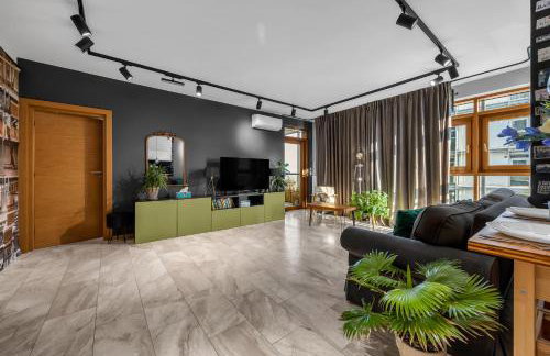 Muranów 14th Floor Apt - 62m2, Parking, Balcony - by Rentujemy - Foto 12