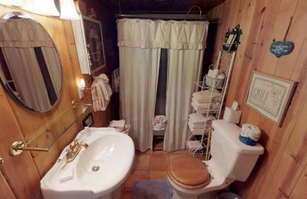 Cabin By The Creek With High Speed Wifi - Foto 13