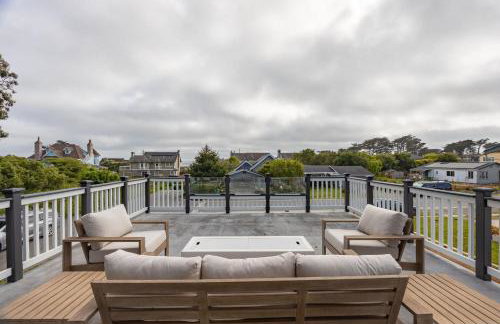 Seaside Home Modern Retreat with Breathtaking Views and Beachside Charm - Foto 36