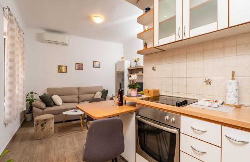 Apartment Family Toki - One Bedroom Apartment with Terrace - Foto 9