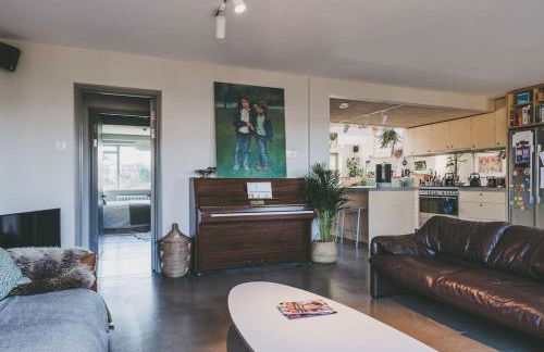 Architect designed spacious five bed house by sea - Foto 44