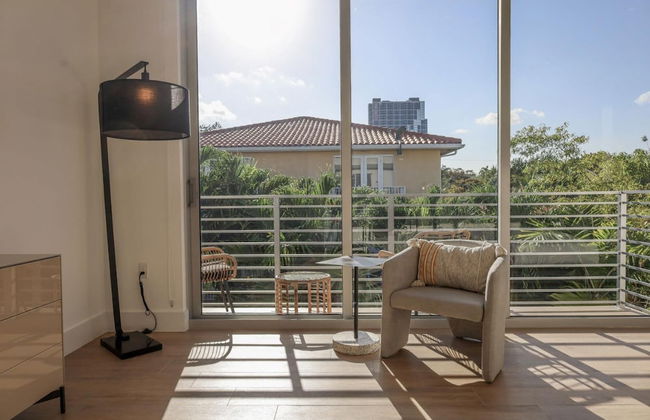 The Modernista 2 - Large Townhome With Pool - Foto 28