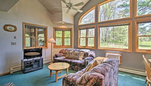 Townhouse on 18-Hole Golf Course with Pool! - Foto 4