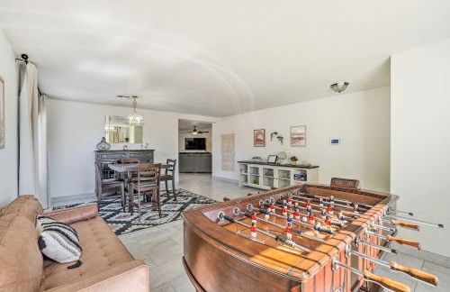 2 Mi to State Farm Stadium! Family-Friendly Home - Photo 1