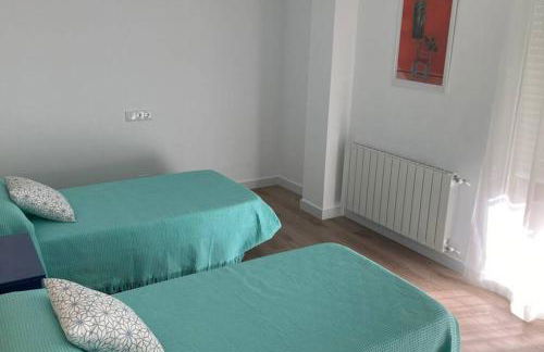 Piso nuevo, céntrico y tranquilo - Foto 10