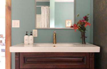 Serene Retreat on a Stream - Photo 23