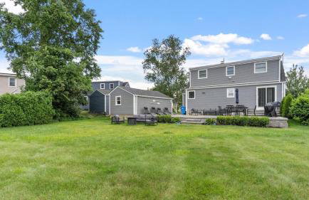 Newport Beach House with Huge Yard - Foto 41