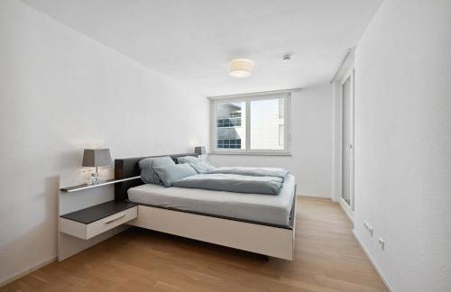 EXQUIS Design 2BR Apartment BAUHAUS I Balkon I Parkplatz I Top-Lage I Mercedes-Benz I Kinderbetten - Foto 7