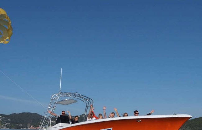 Parasailing en Bahía de las Islas - Foto 4