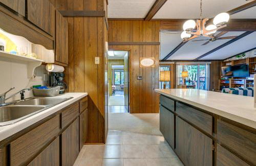 Lakefront Nekoosa Home Private Beach and Boat Dock! - Foto 7