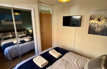 The Wheel House - Private Front door and Free Parking - Foto 12