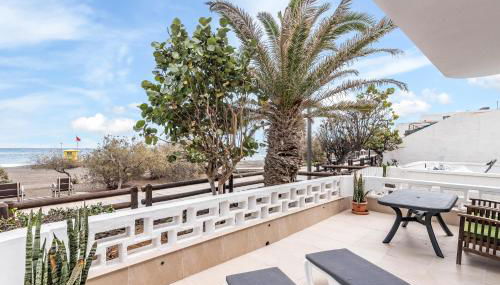 Home2Book Stunning Sea Front Apartment La Garita - Foto 5