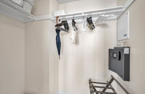 TRUMP INTERNATIONAL BEACH RESORT 2 BEDROOM APARTMENT 1600 Sqf OCEAN FRONT - Foto 49