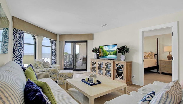 417 Seascape by Avantstay Beachfront Condo w/ Communal Pool Access - Foto 5, Interior