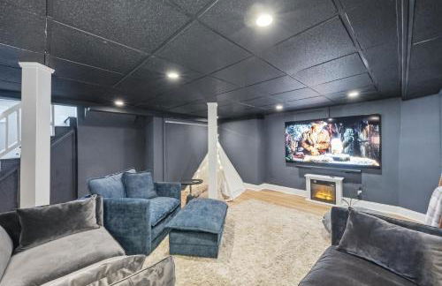 Minutes to Beaches - Home Theater, Couples Retreat - Foto 28