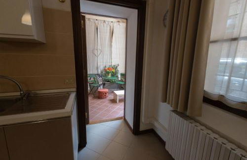 Ca' Spadoni, centro storico, piano terra, ingresso indipendente, teatro, parcheggio, - Foto 38