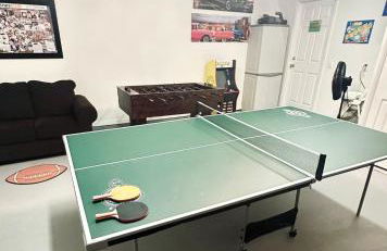 Family Home, Near Disney-Private pool, Spacious 3BR Retreat - Photo 7