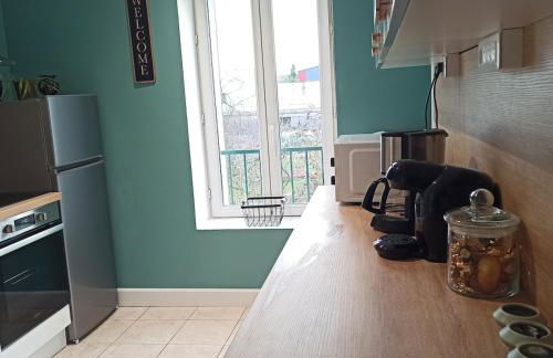 Gîte Le Français VERDUN 4 pers,climatisé,grand garage,jardin 3 étoiles - Foto 13