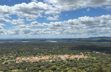 La Casa del Pueblo con piscina y barbacoa - Foto 30