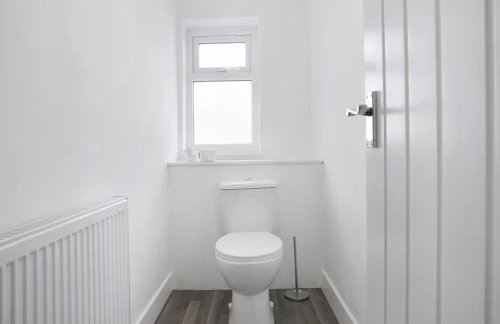 Spacious Living Room & Modern Comforts, Sleeps 4 - Foto 29