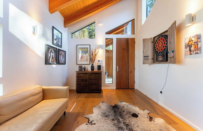 Trapper by Avantstay A+ Interior Design w/ Sauna - Photo 5