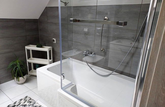 Apartment With a Swimming Pool in Stepniczka - Photo 12