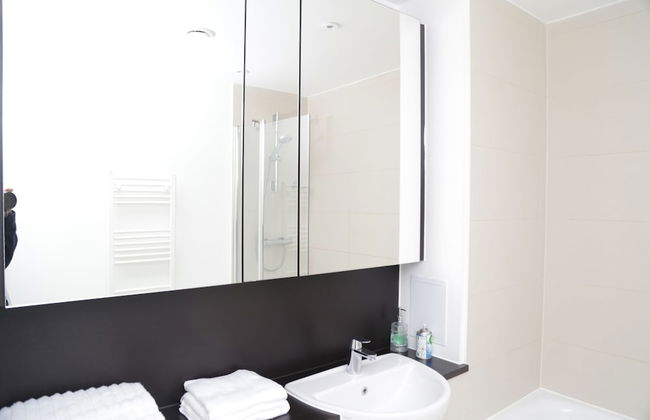 Pontoon Dock Apartment - Foto 14