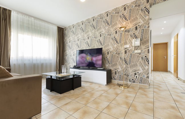 The Queen Luxury Apartmen-Villa Vittoria - Photo 29