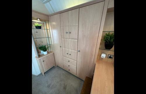 M9 luxury lodge style holiday home waterside Ingoldmells Skegness Santanavan 11 - Foto 31