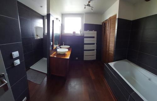 large country house with pool and garden - Foto 19