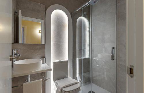 Queen's Chamberí Boutique I - Alojamiento Corta Estancia - Foto 14