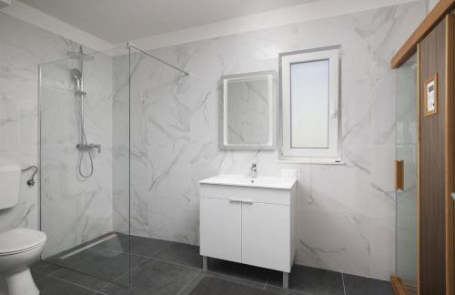 Villa Euphoria - Photo 24