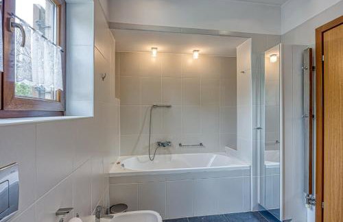 Holiday House Iris with Private Pool - Foto 13